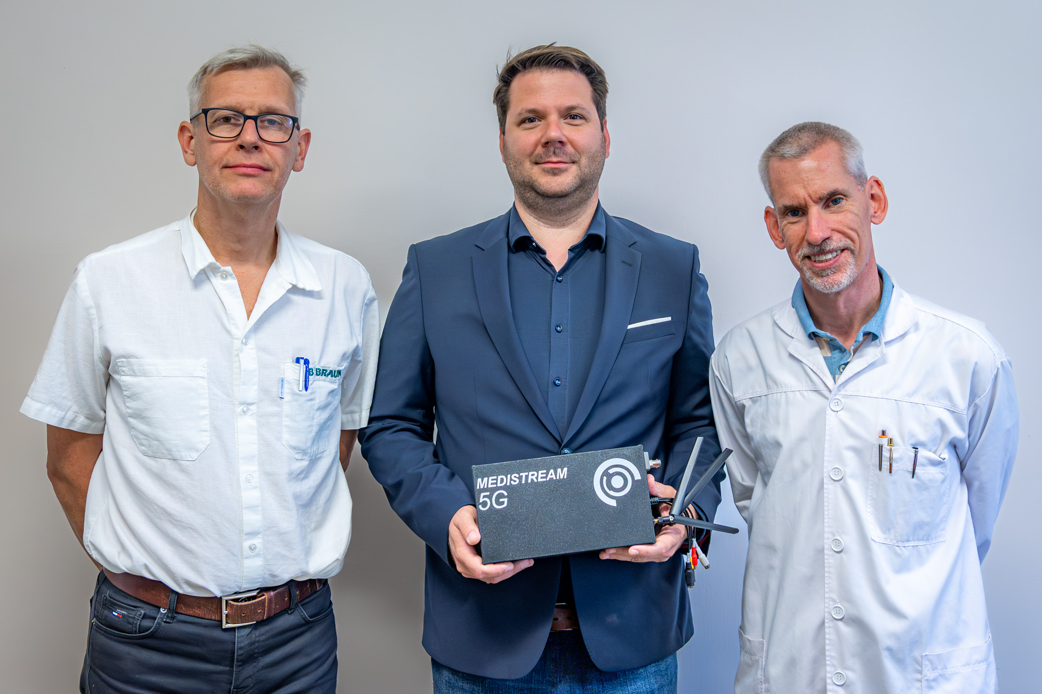 mutetkozvetites (1).jpg